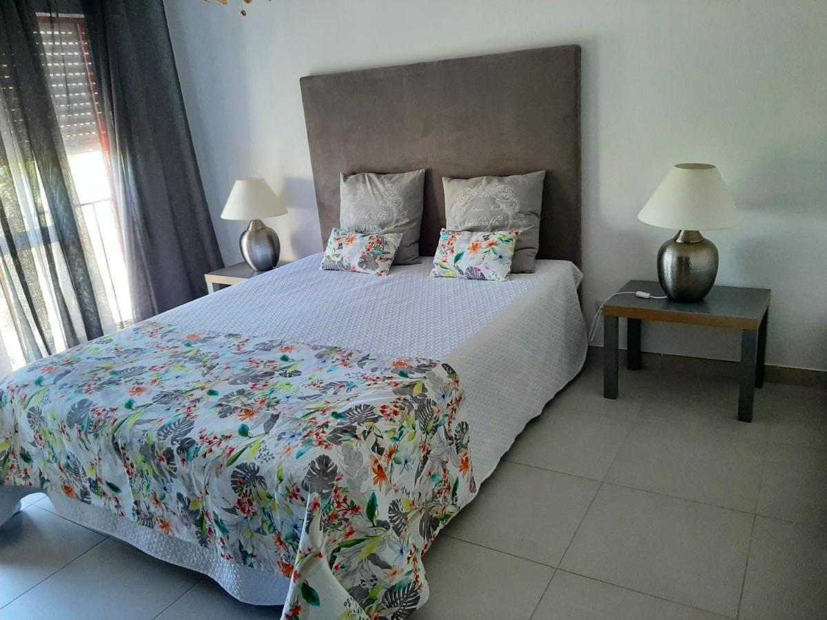 Apartamento Zacarias By Ferias Com Sol Куартейра Екстер'єр фото